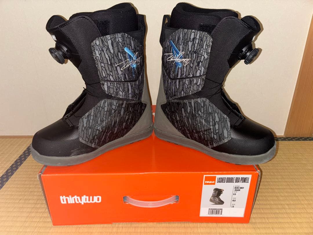 24-25 サーティーツー　thirtytwo　ラッシュダブルボア