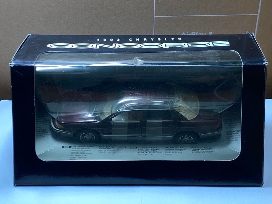 Brookfield 1993 クライスラー　コンコルド コンコード ミニカー
