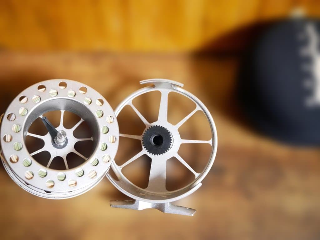 Lamson Guru 2 ラムソン グル 替えスプール付きフライリールUSED