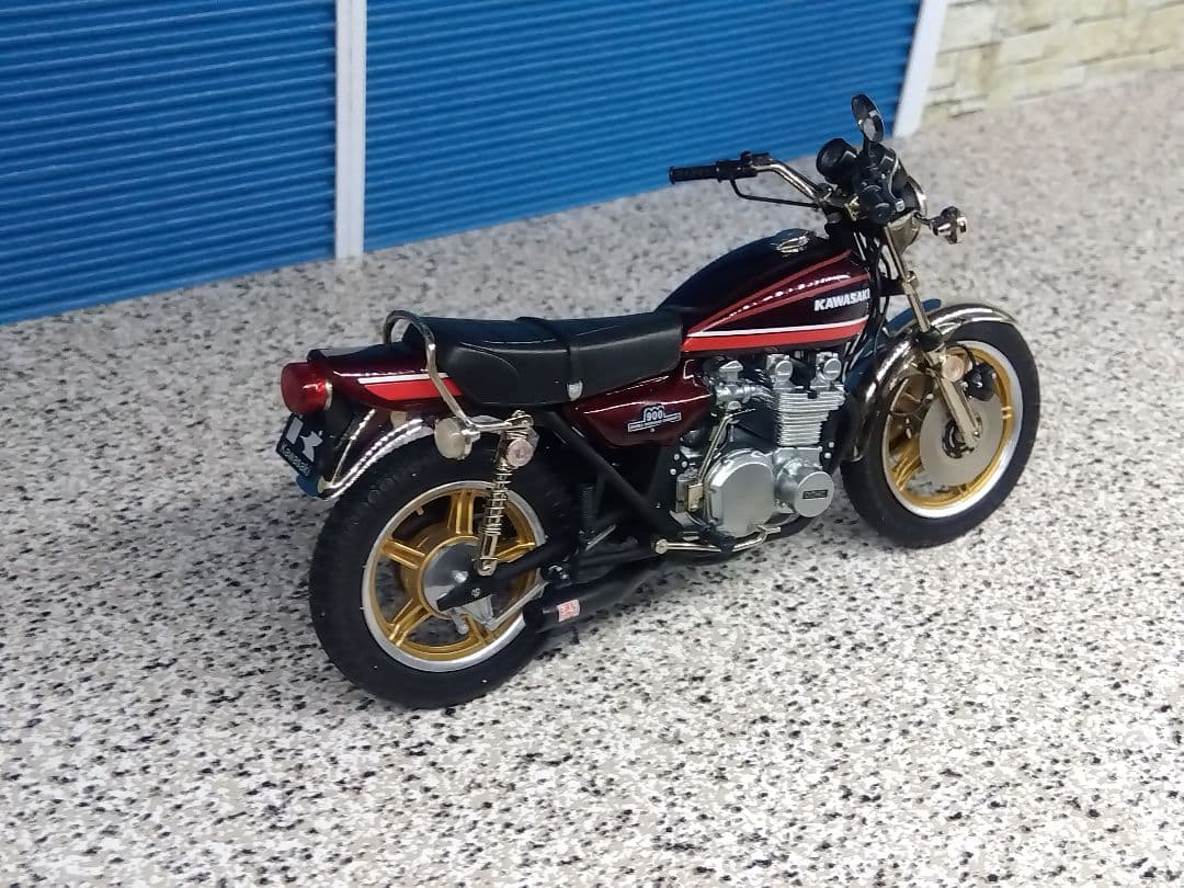 1/18ミニカー マルサン鉄馬プロジェクト カワサキ Z900 Z1 カスタム