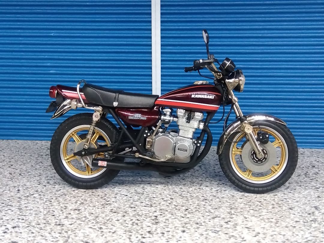 1/18ミニカー マルサン鉄馬プロジェクト カワサキ Z900 Z1 カスタム