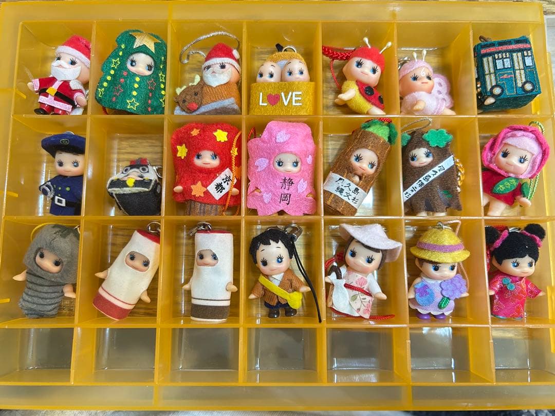 ご当地キューピー　コスチュームキューピー　まとめ売り　21個　クリスマス　花