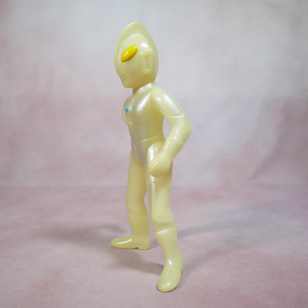 ポピー　ブルマァク復刻　ウルトラマン　蓄光ソフビ