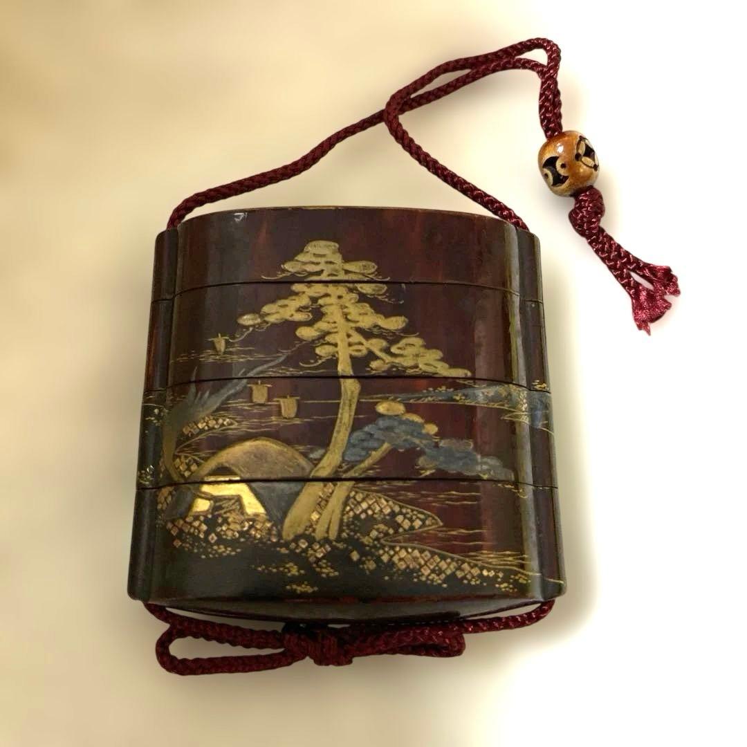 A-1 印籠　金蒔絵　木箱付き　アンティーク　装飾品　美術品　工芸品　漆芸　漆器