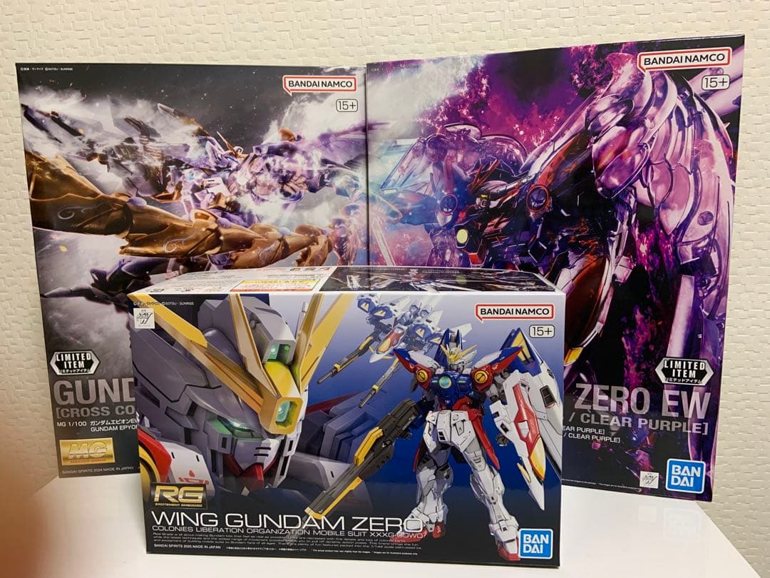 ＭＧ ウイング エピオン CROSS CONTRAST COLORS RG 3体