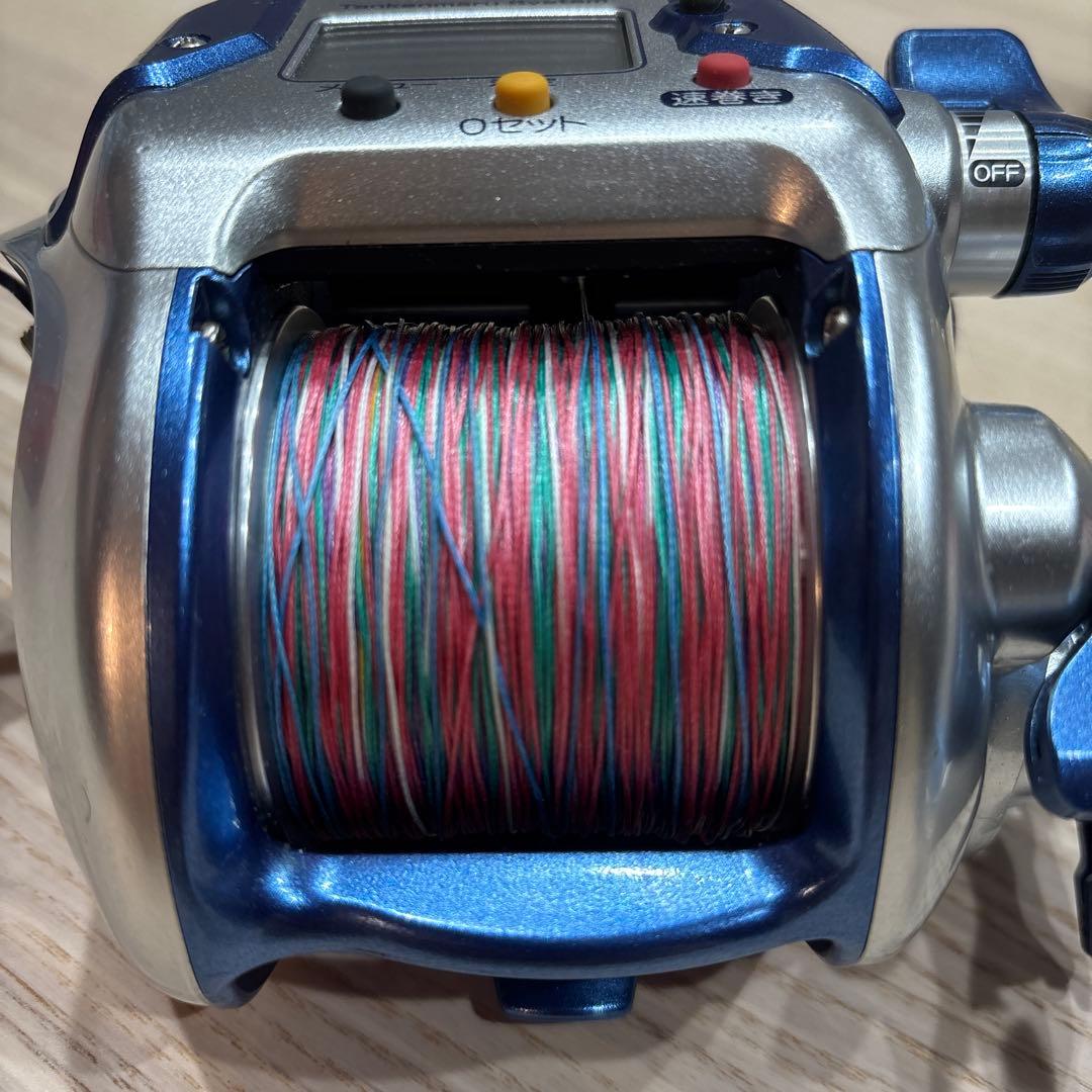 SHIMANO製の3000H電動リール