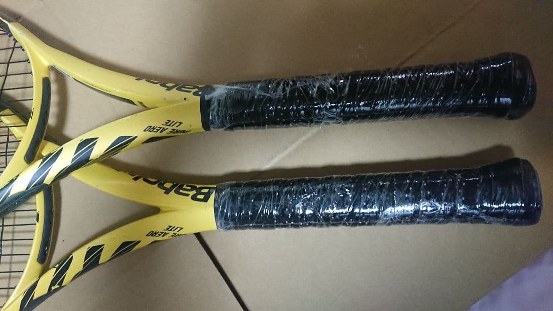 Babolat pure aero lite ピュアアエロライト G1 2本