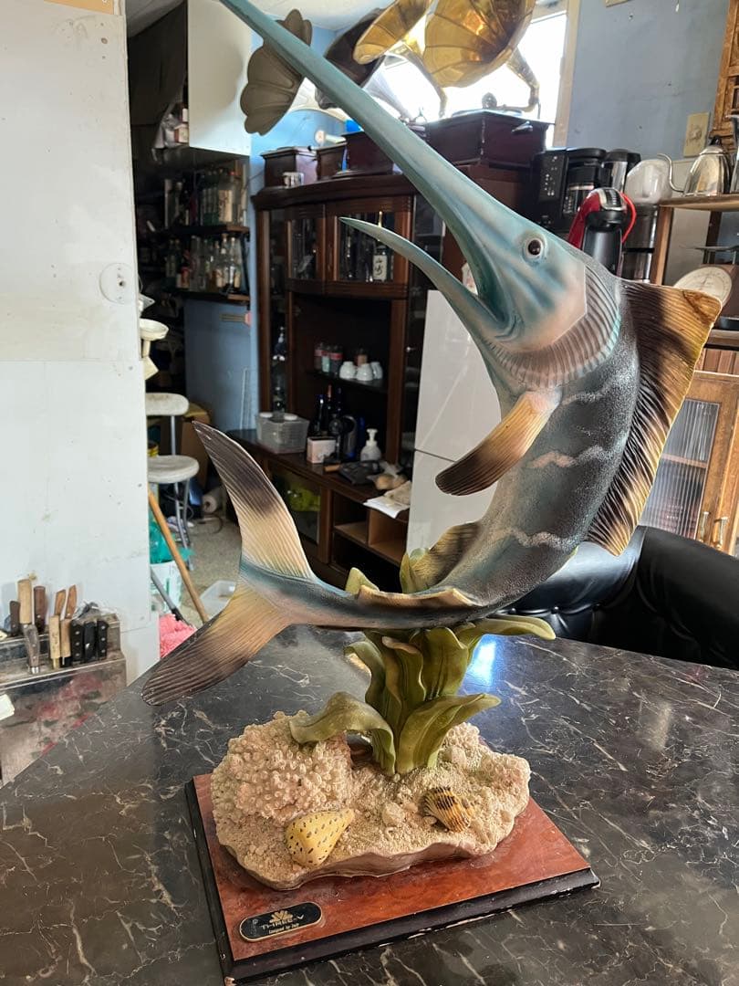 カジキマグロ置き物、イタリア大理石、人工大理石、カジキマグロ飾り、63センチ、