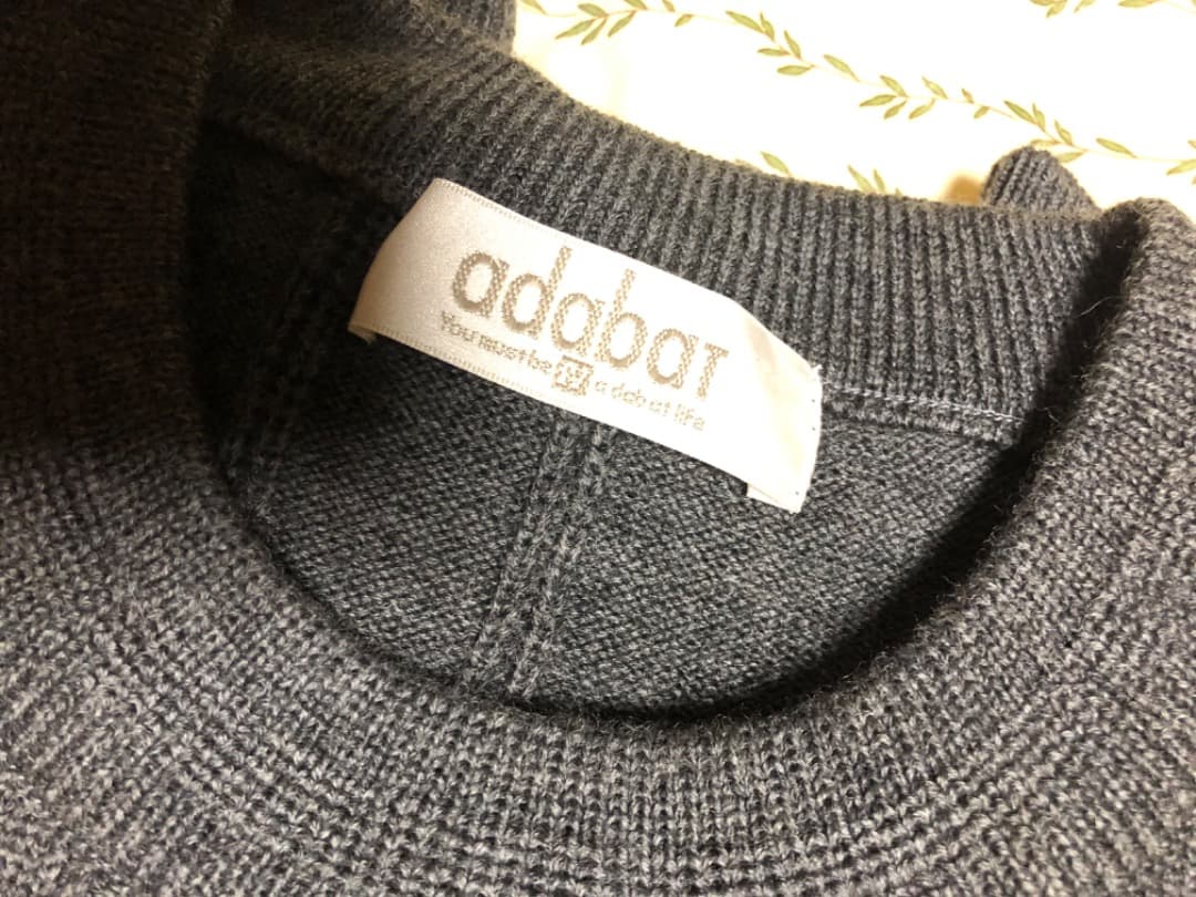 ゴルフにも アダバットセーター IV ダークグレー ベロア刺繍 Lサイズ未使用