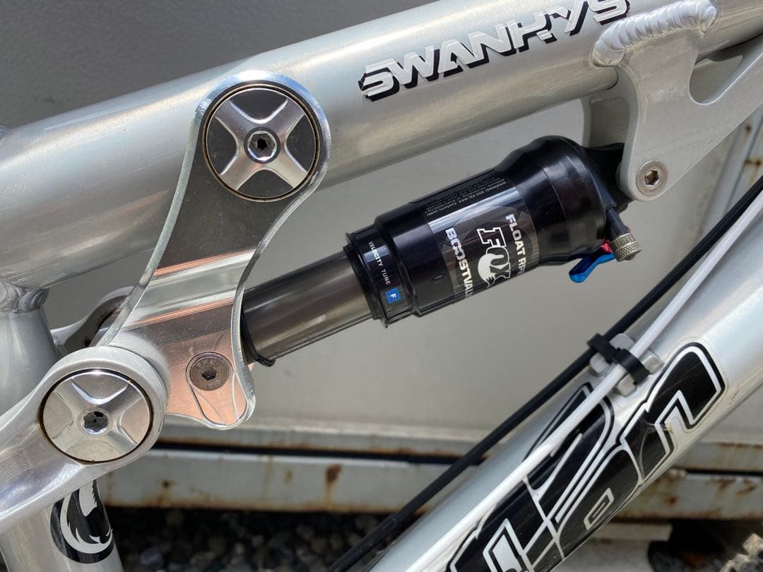 Transition bikes トランジション ダブル　26インチ