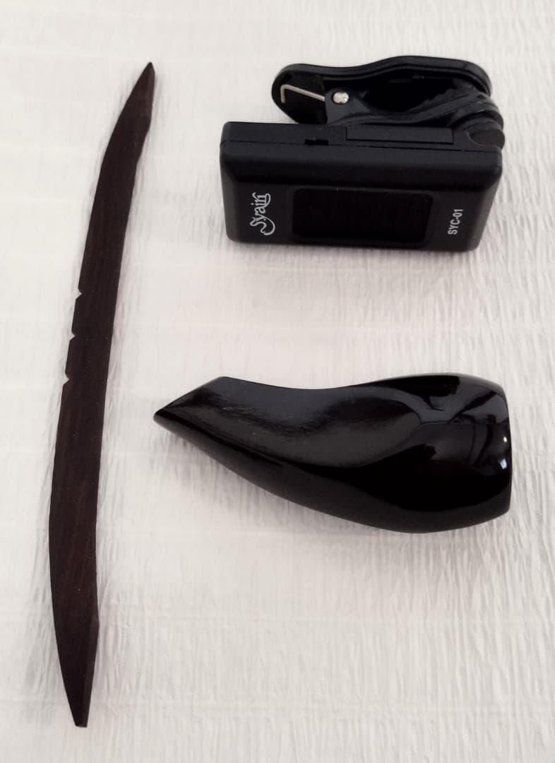 沖縄三線　パラシュート三線　迷彩柄 ツメ・チューナー付き