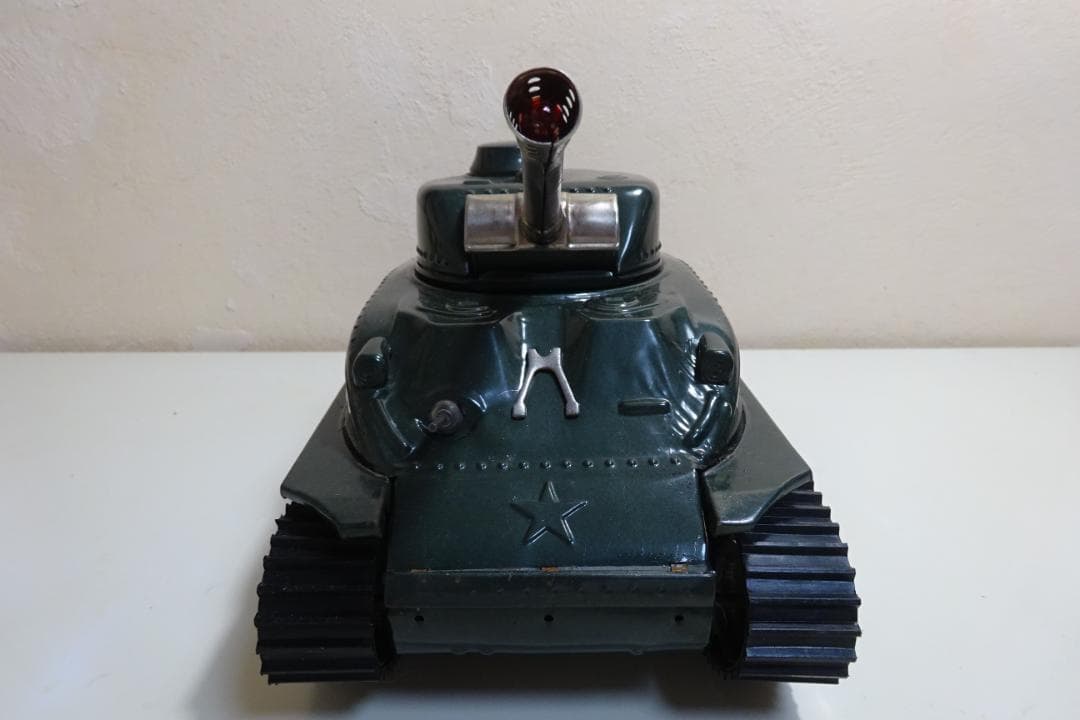 動画あり！！★米澤玩具（ヨネザワ） スピンターンM4シャーマンタンク★