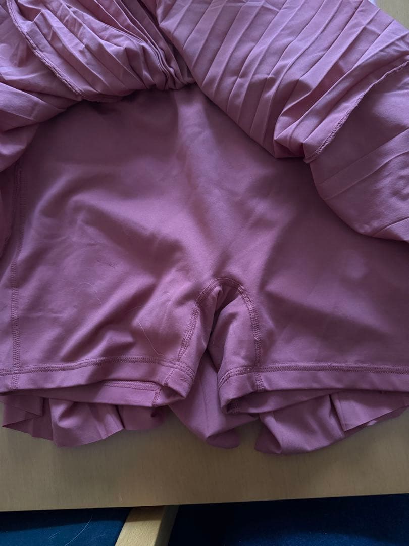 Nike ピンク プリーツスカート とトップスセット