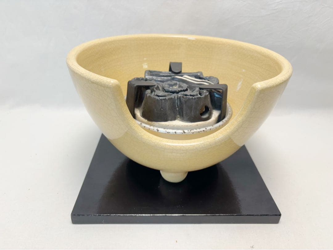 美品 茶道具 風炉型 電熱器 さつま枇杷色紅鉢 野々田式 110V 410Ｗ