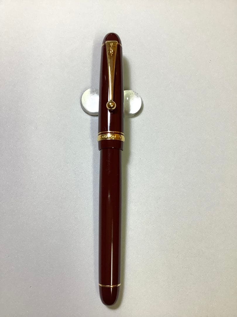 パイロットの万年筆　カスタム74　ディープレッド　ペン種: M（中字）