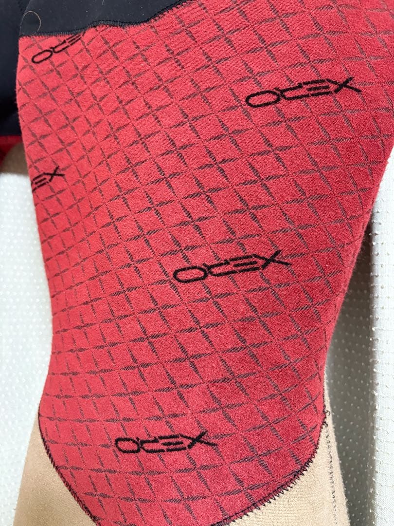 BILABONG(ビラボン)5×3mm セミドライ メンズMLサイズ相当