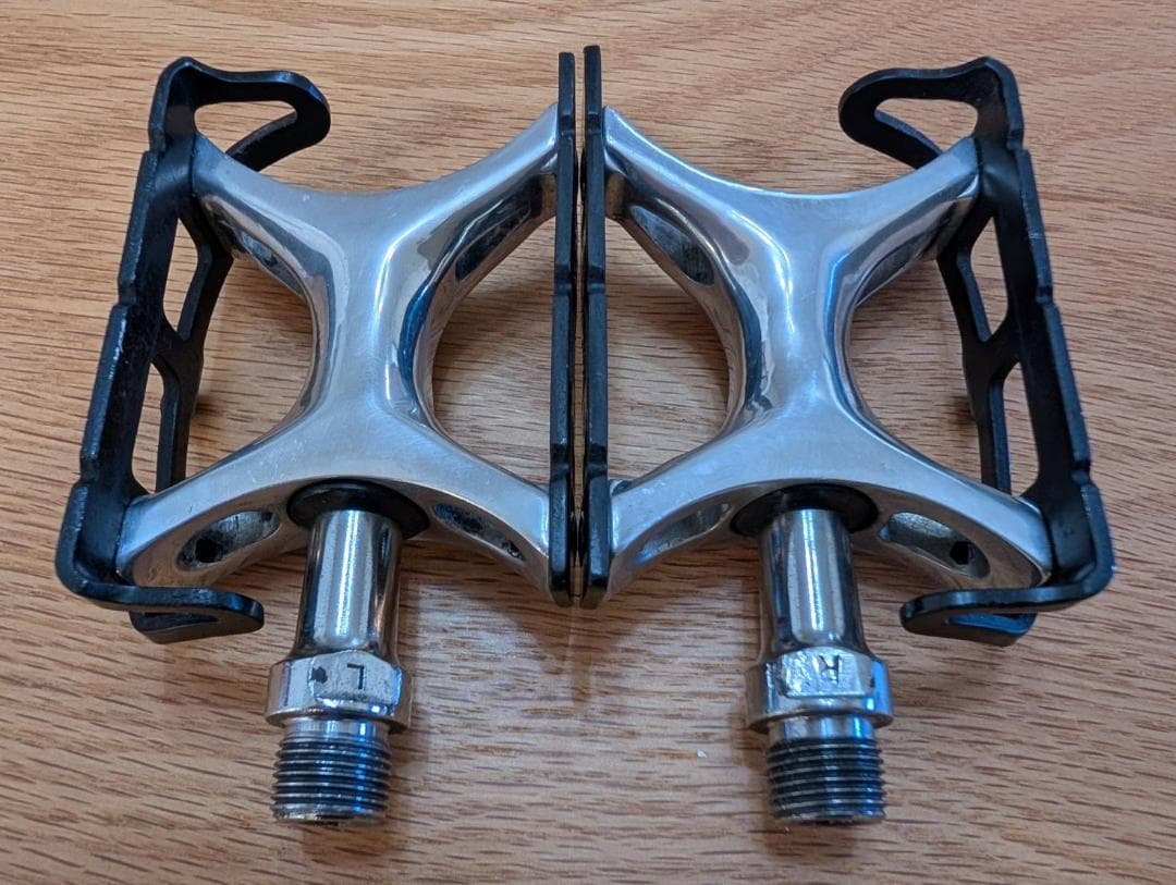 SUNTOUR シュパーブプロ ピスト　ペダル