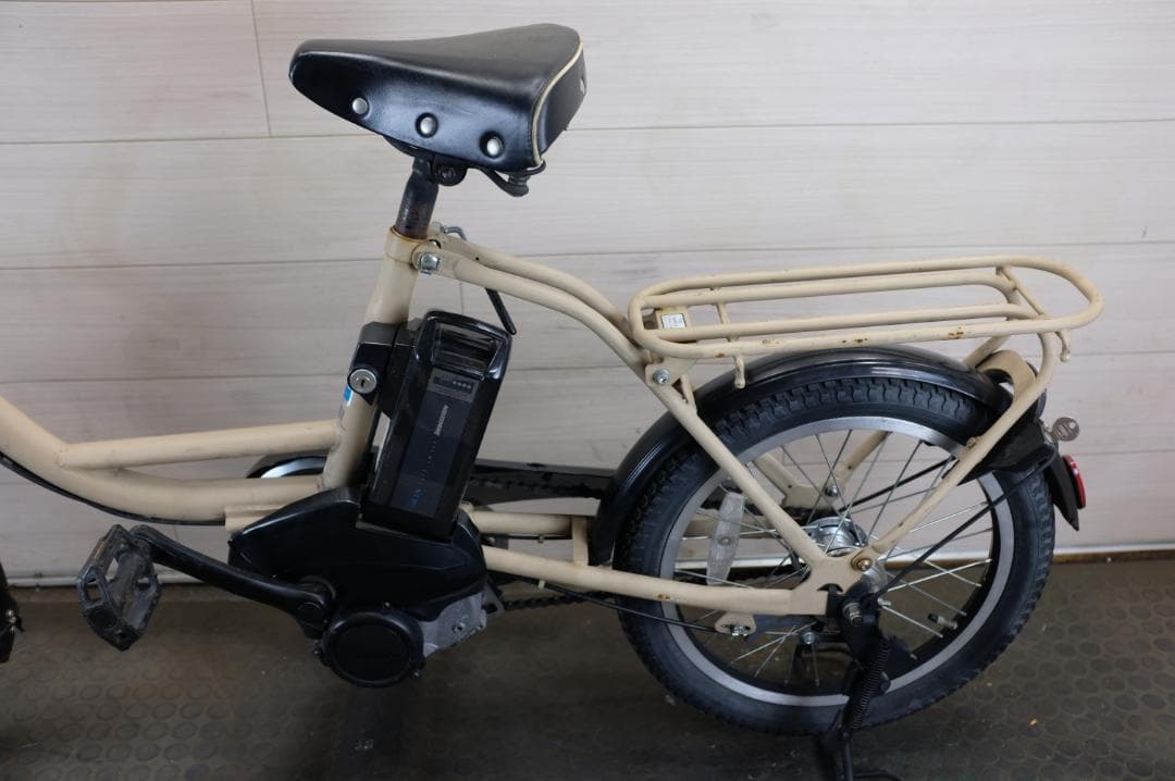 s*。様 良品新基準　BS アシスタ 18インチ　3段　6.2Ah充電器あり