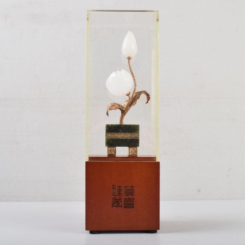 中国　松源工芸　玉石白玉彫刻　花　置物　証書・ケース・箱付　C　9108