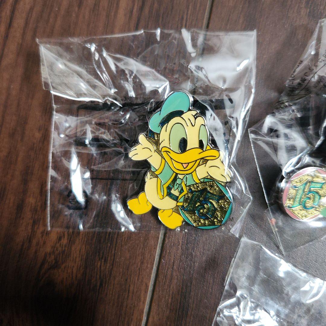 ディズニーピンバッジ 27個セット