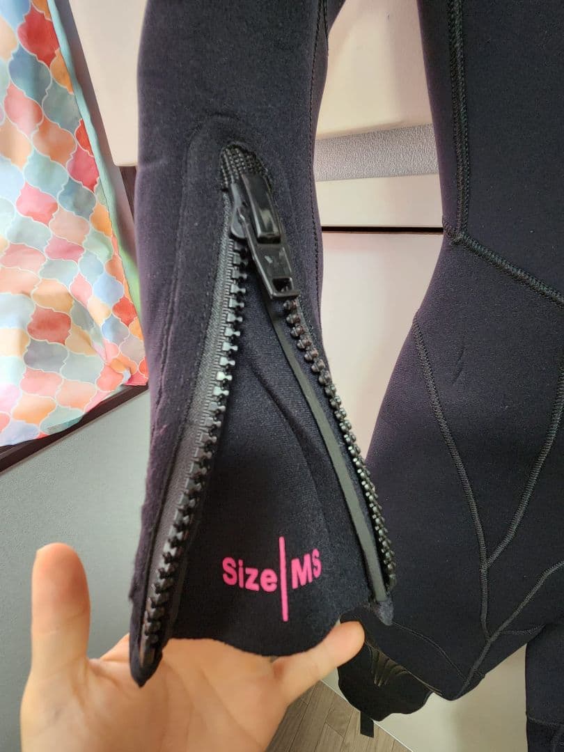 mares ダイビング用ウェットスーツ