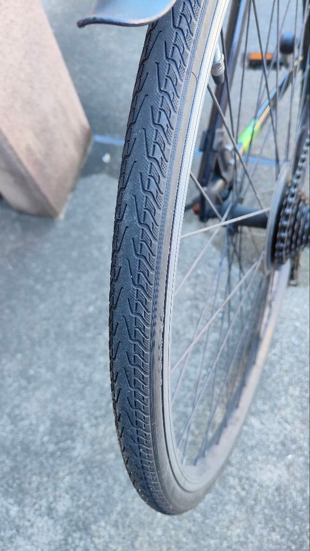 綺麗です。アルミフレームロードバイク7段変速サイズ700✕28C手渡し対応のみ！