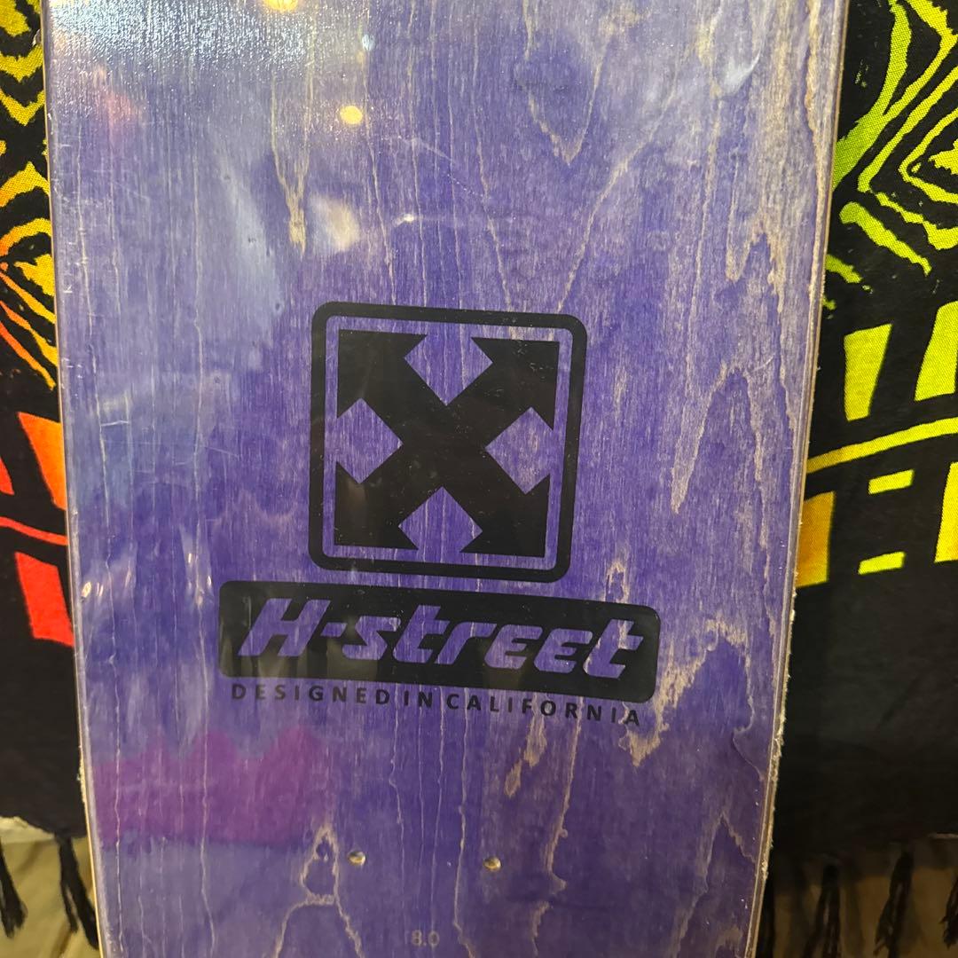 H-street スケボーデッキPopShape 8×31.7㌅SLAYERED