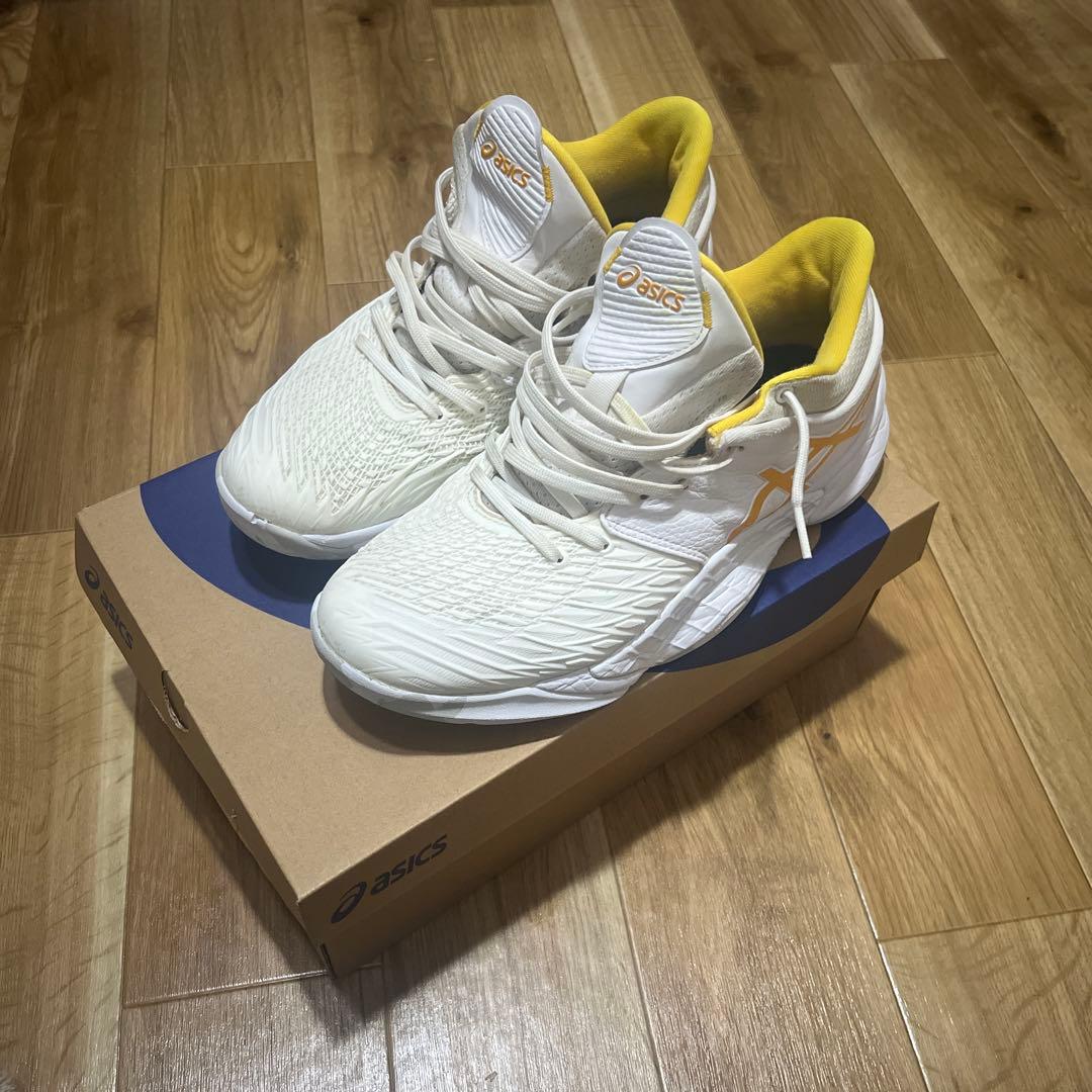 ASICS アンプレアルスLOW 26cm