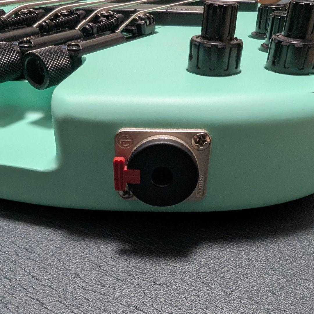 ヘッドレスベース Ibanez EHB1005MS（新品購入３ヶ月以内）