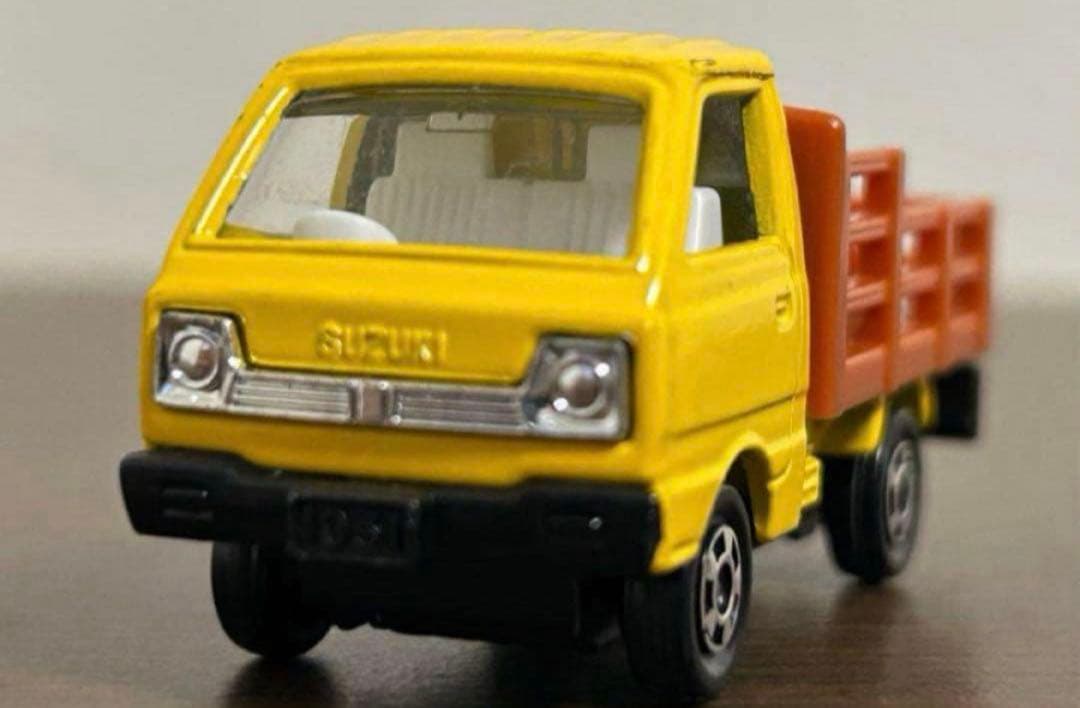 トミカ スズキ キャリィ 家畜運搬車 黄
