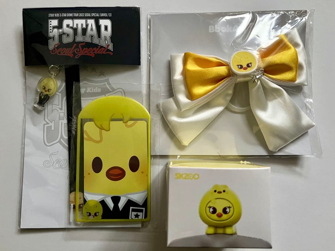 新品未開封　straykids skzoo フィリックス　ペンラ　フィギュア