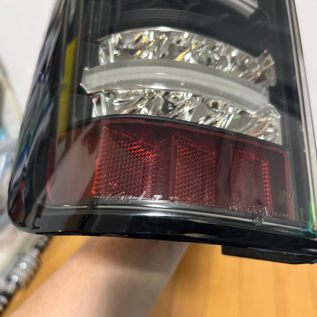 VALENTIヴァレンティ　MTSエムテクノ200系　ハイエーステールランプ