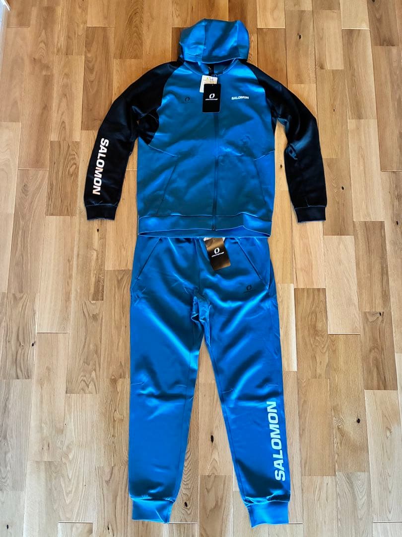 ⭐︎非売品・未使用　SALOMONスキーチーム　ONYONEトレーニングジャージ