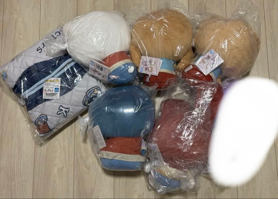 新品未開封　サンリオ　グレイッシュハングアウト　ぬいぐるみ　ブランケット　セット