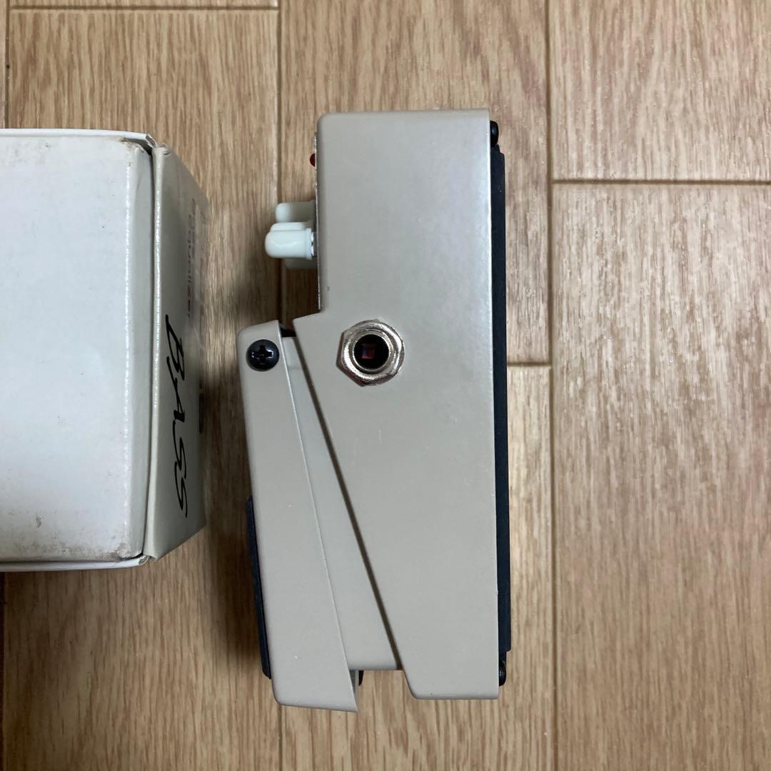 BOSS ベース　エフェクター、イコライザー　GEB-7、美品
