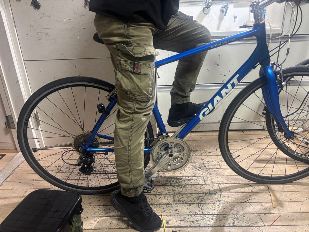 GIANT ESCAPE 青 ジャイアントのクロスバイク