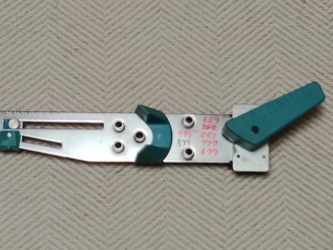 【現状品】 SALOMON サロモン スキー ビンディング 取付ゲージ 治具