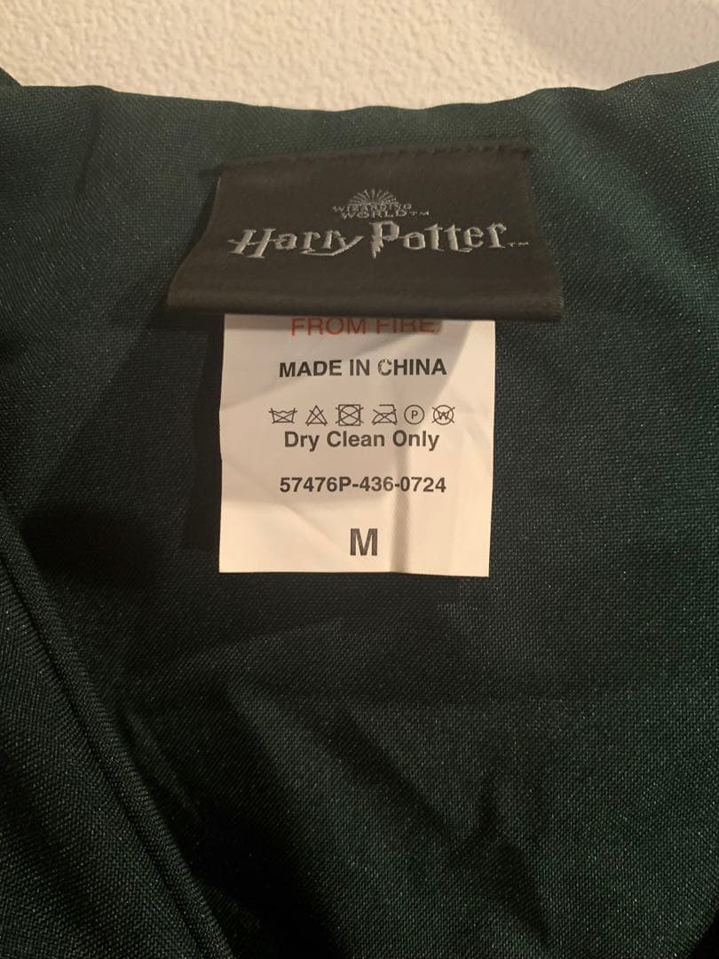 としまえん　ハリーポッター　ローブ　スリザリン　Mサイズ