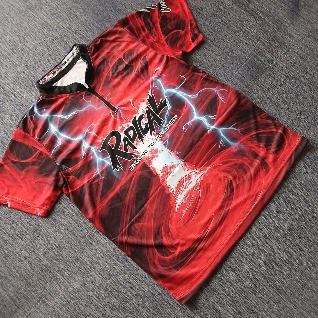 ✨新品✨ボウリングウェア　ラディカル　サイズM　 レッド　竜巻　かっこいい