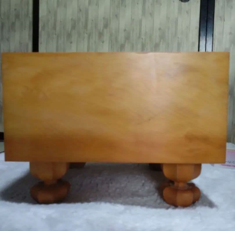 値下げ【囲碁】国産本榧　囲碁盤7.4寸板目　本蛤白石　那智黒石29号　囲碁セット