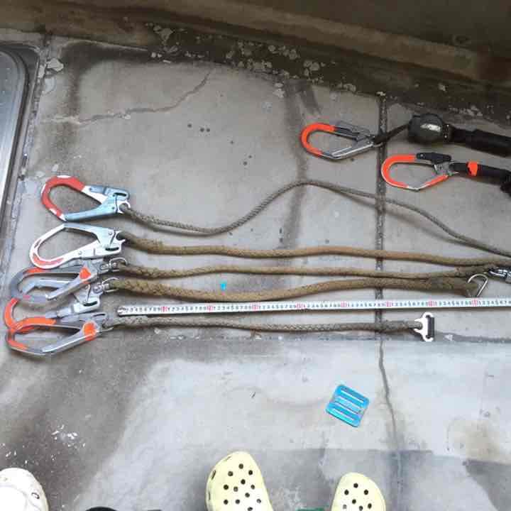 安全帯一本吊り