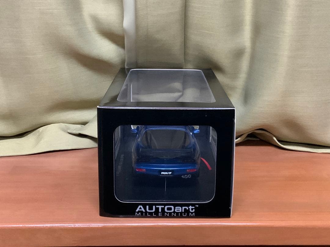 オートアート マツダ RX-7 FD3SスピリットRタイプA ブルー 1/18