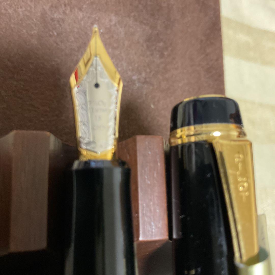 PILOTパイロット　CUSTOMカスタム845 漆　万年筆　Mニブ