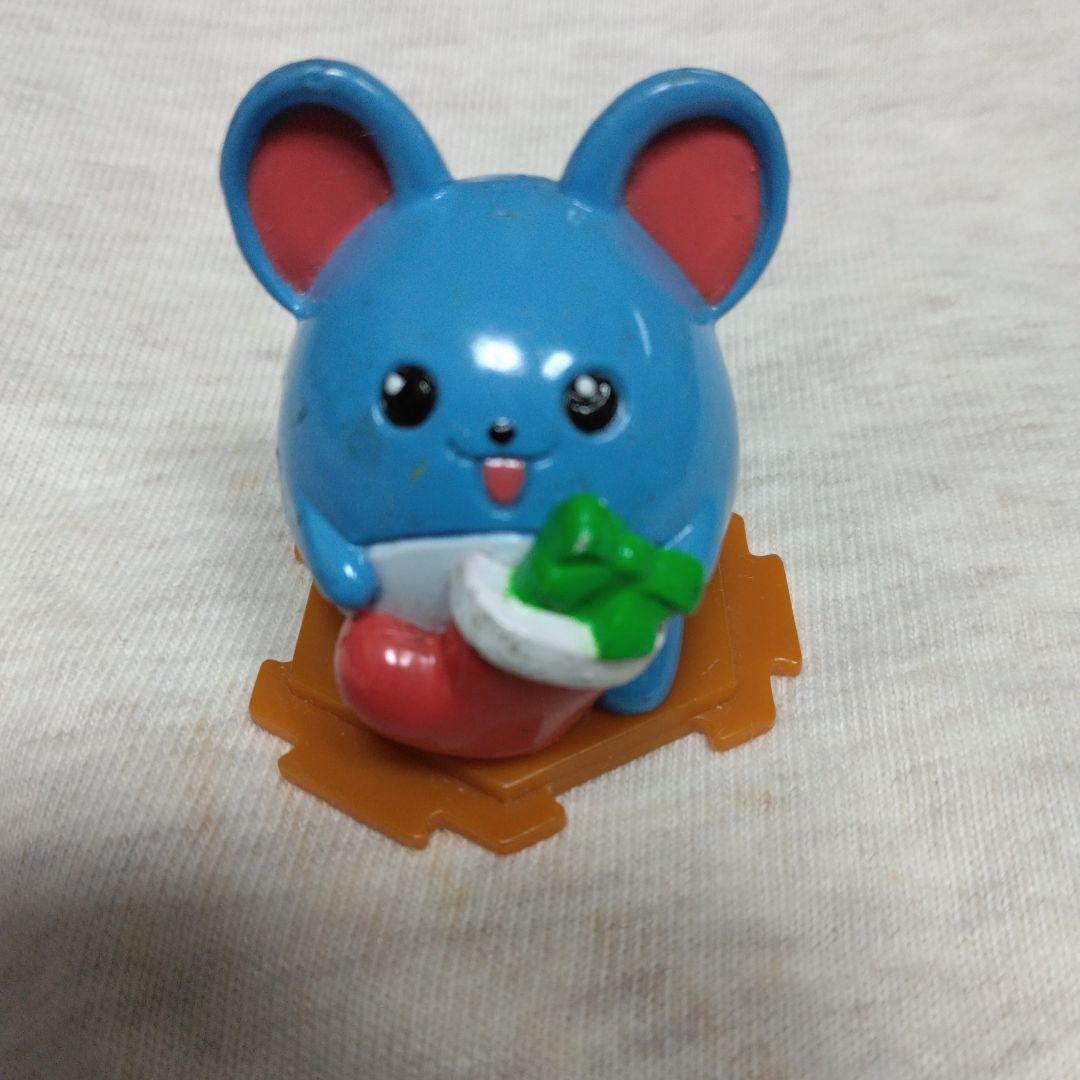 ポケモンフィギュア クリマスデザイン4体 ピカチュウ、マルル、トゲピー 任天堂