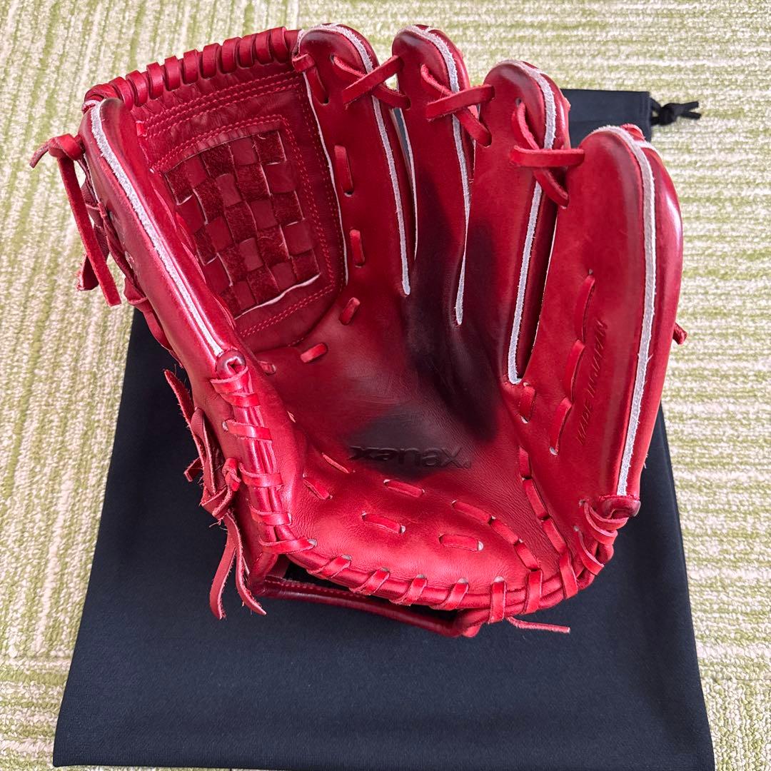 ザナックス　硬式投手用グラブ