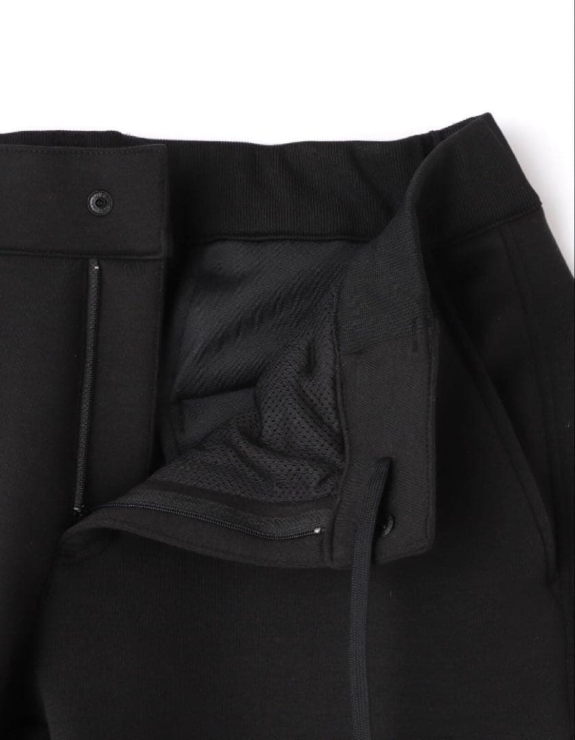 新品 パーリーゲイツ ジャックバニー オクタ裏地付きダンボールパンツ(5)L/黒