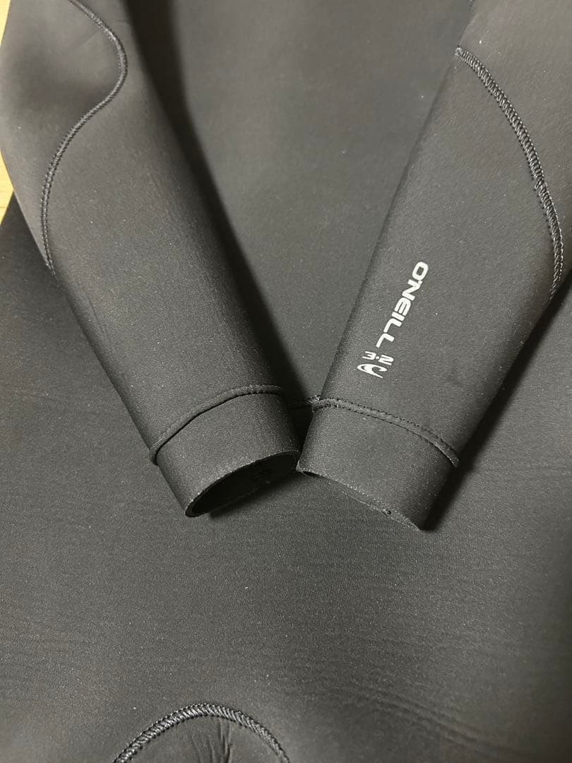 オニール ウェットスーツ　Lサイズ