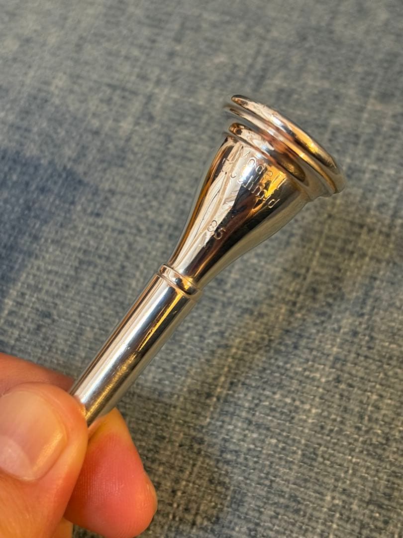 ホルン　マウスピース　ティルツSchmidt 85