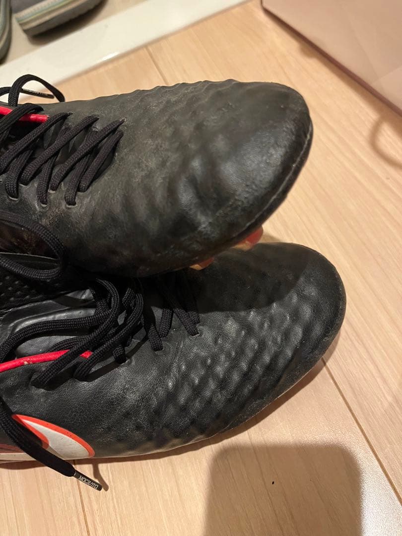 NIKE マジスタ　オーパス