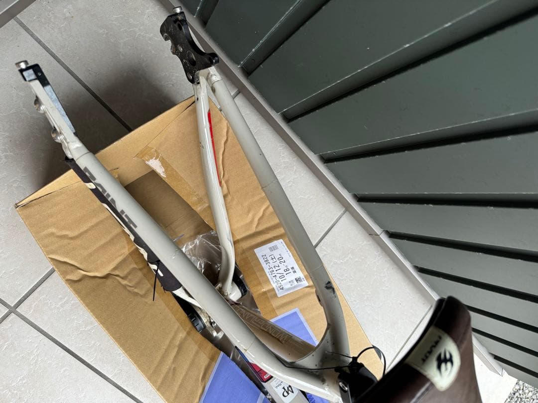 【最終12月末まで】PIVOT POINT V2 フレーム